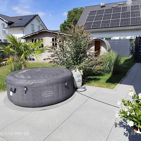 Mit Whirlpool, Sauna, Garten & Terrasse Apartment Fritzlar